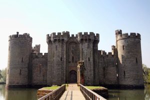 Kent’s Castles, Forts, and Moated Manor Houses