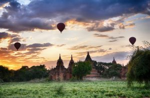 The Timeless Beauty of Bagan's Sunset
