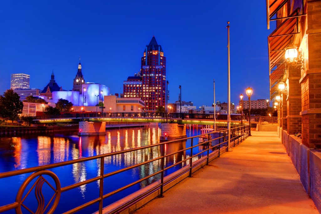 Explore the Milwaukee Riverwalk District