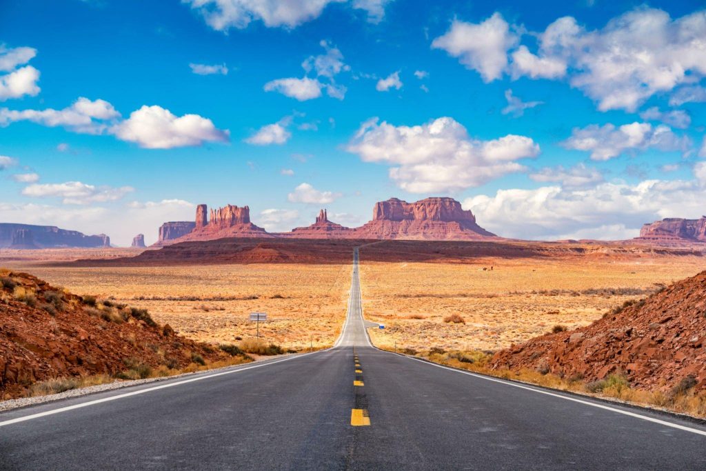 Monument Valley: Iconic Southwestern Landscape