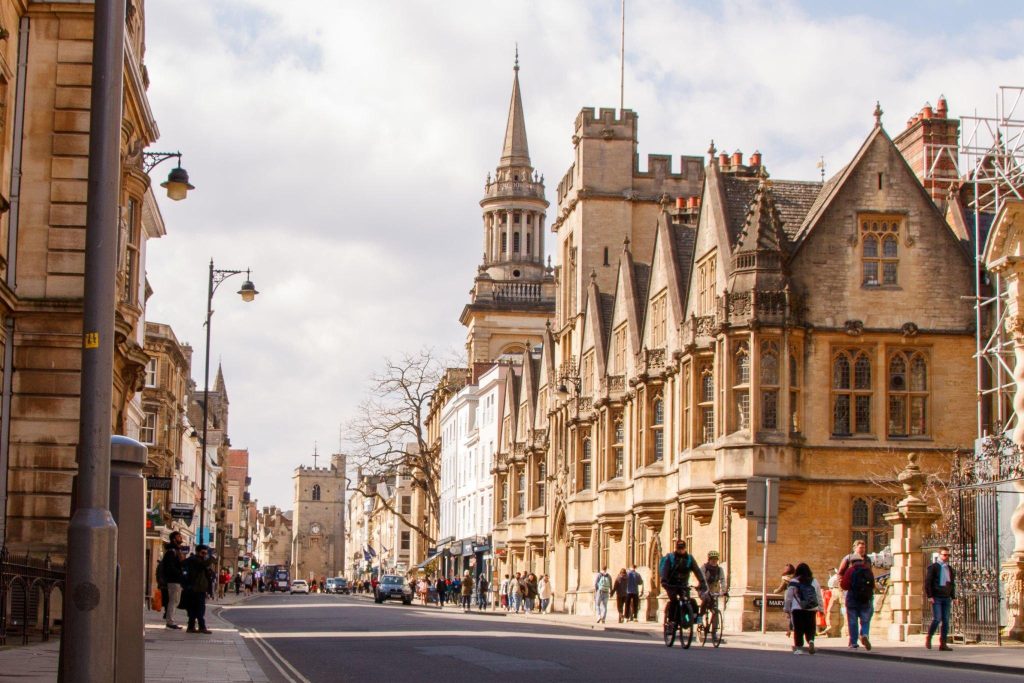 Oxford's Cinematic Allure: A Backdrop for Movies