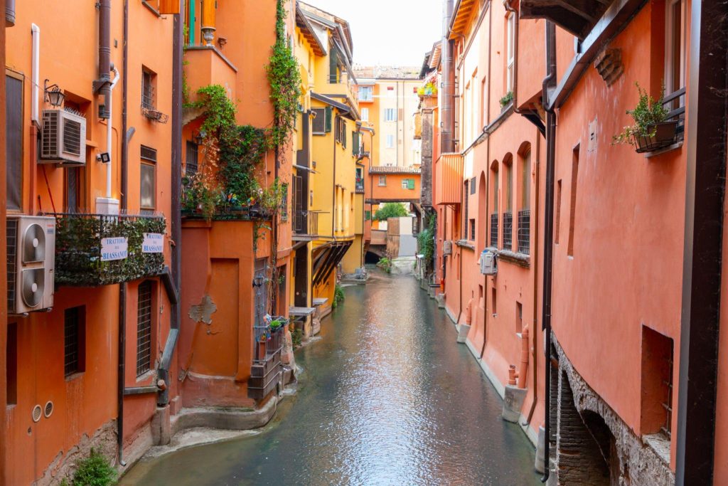 Charming Canals of Bologna