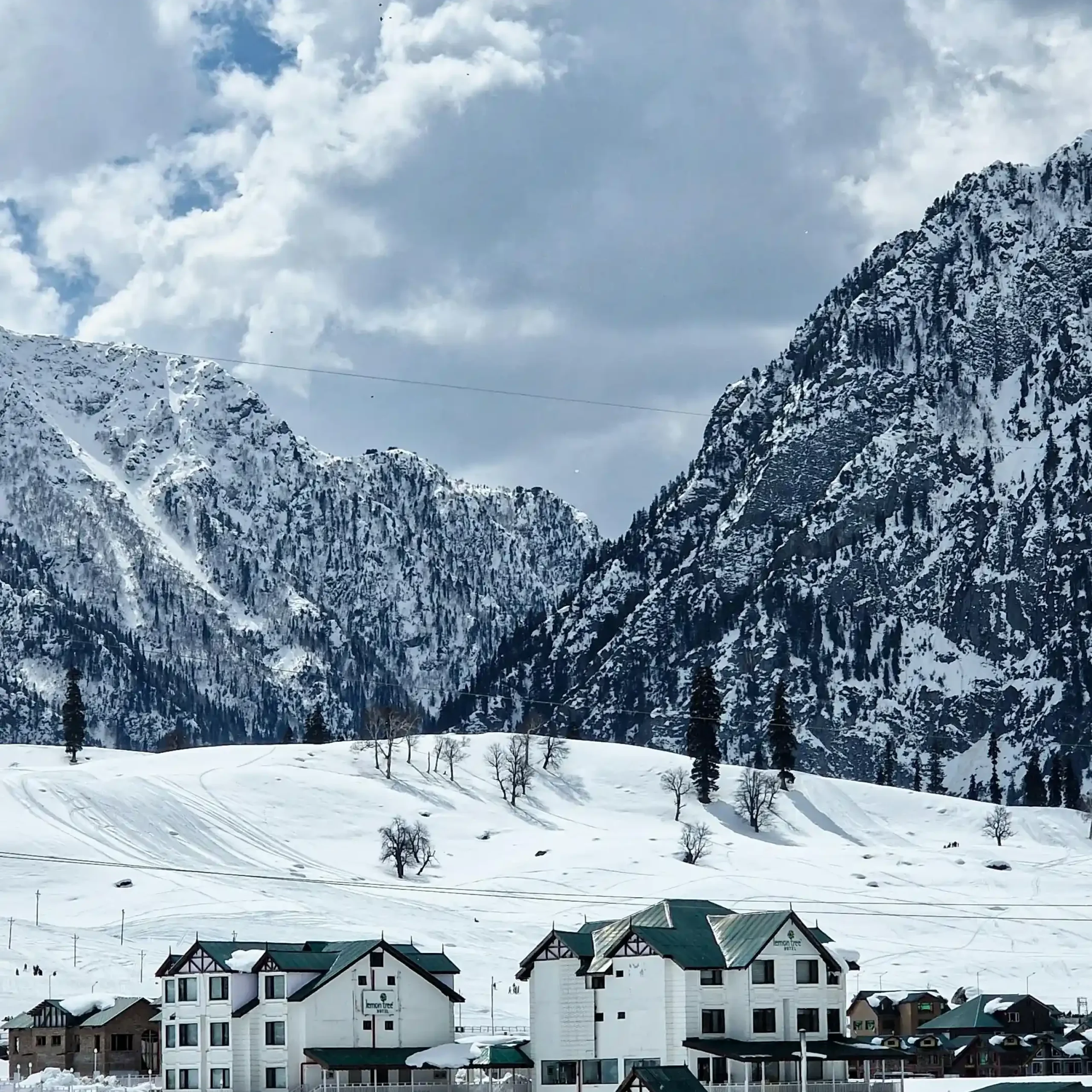 Day 5: Departure from Srinagar – Farewell from the Valley