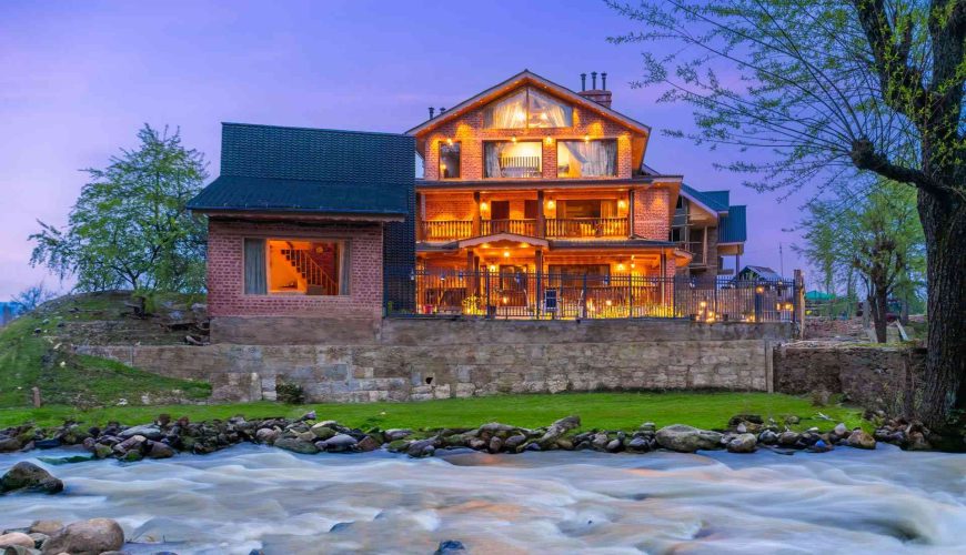 swiss-challet-by-hasnlay-kashmir